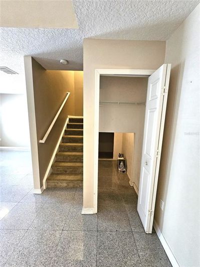 Image No.6-4 Bed Property for sale