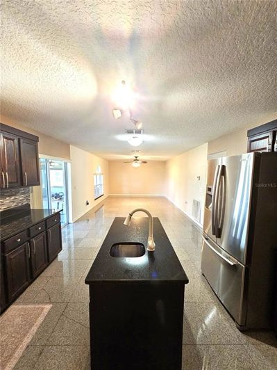 Image No.9-4 Bed Property for sale