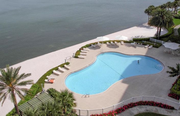 Image No.29-Propriété de 3 chambres à vendre à St. Petersburg