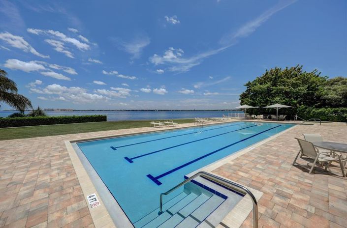 Image No.31-Propriété de 3 chambres à vendre à St. Petersburg