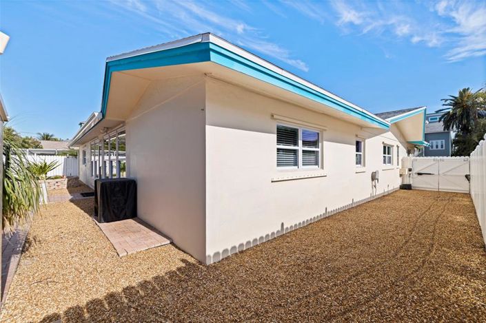 Image No.46-3 Bed Property for sale