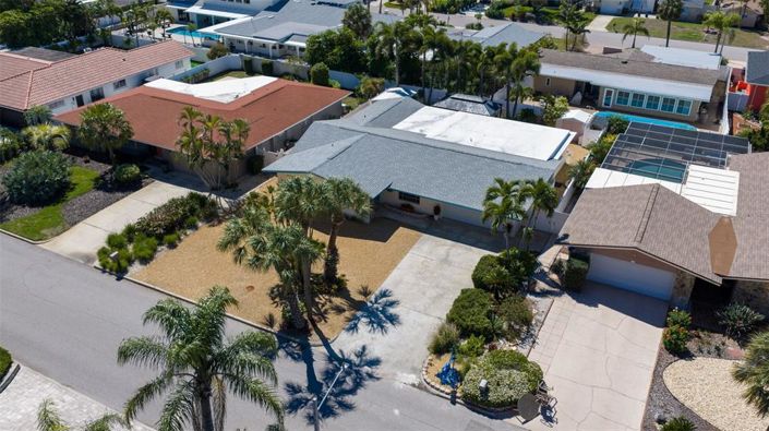 Image No.5-3 Bed Property for sale