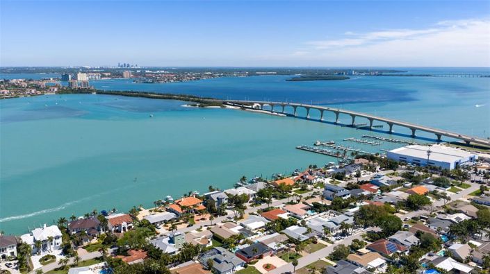 Image No.60-3 Bed Property for sale