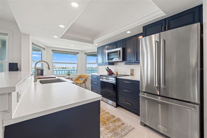 Image No.15-2 Bed Property for sale