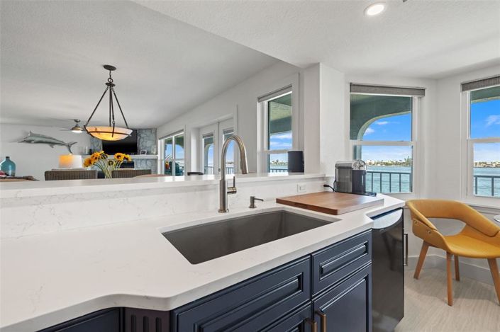 Image No.20-2 Bed Property for sale