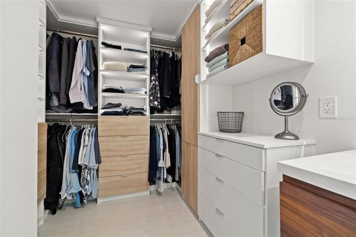 Image No.33-2 Bed Property for sale