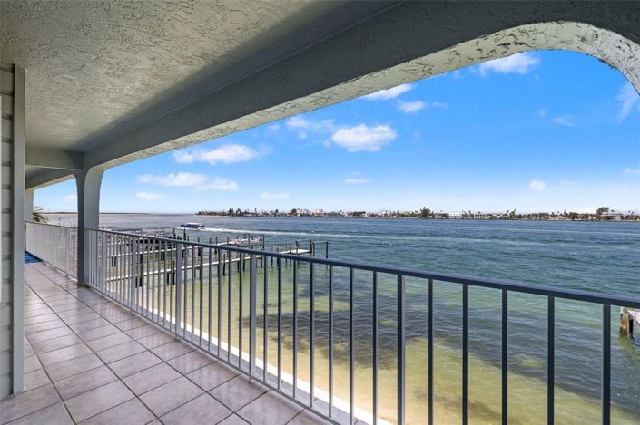 Image No.44-2 Bed Property for sale