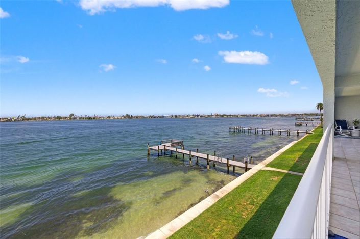 Image No.51-2 Bed Property for sale