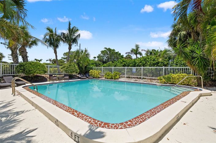 Image No.53-2 Bed Property for sale