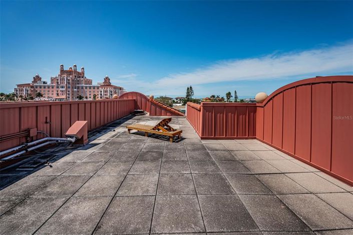 Image No.56-3 Bed Townhouse for sale