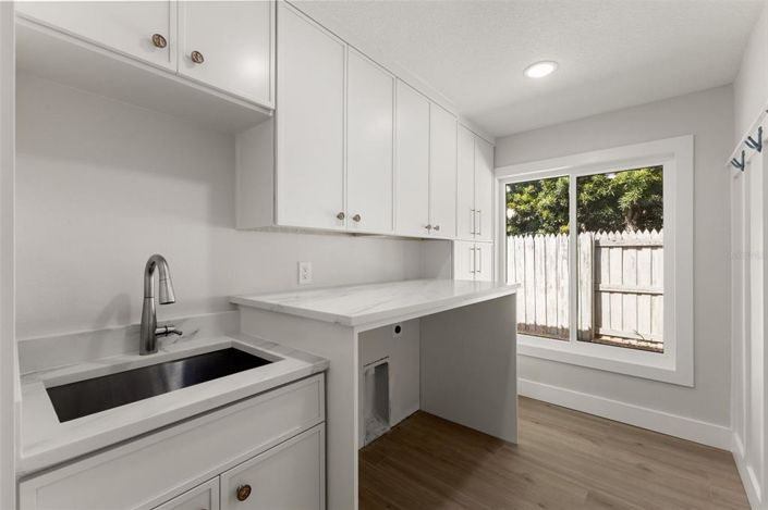 Image No.18-3 Bed Property for sale