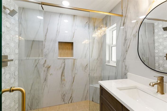 Image No.44-3 Bed Property for sale