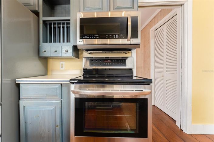 Image No.13-3 Bed Property for sale