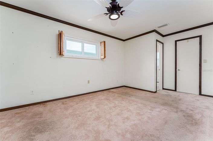 Image No.19-3 Bed Property for sale