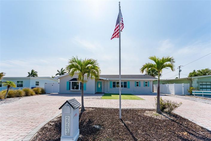 Image No.33-3 Bed Property for sale