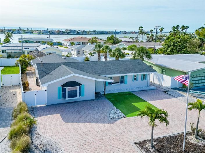 Image No.41-3 Bed Property for sale