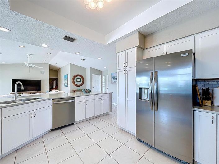 Image No.14-4 Bed Property for sale