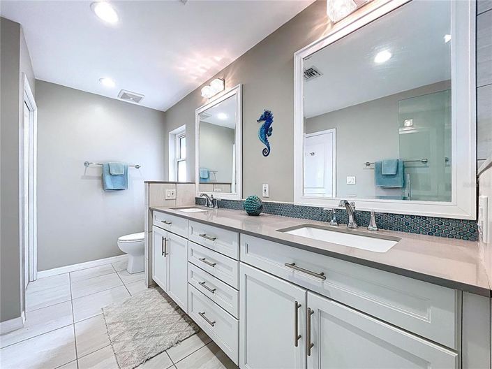 Image No.28-4 Bed Property for sale