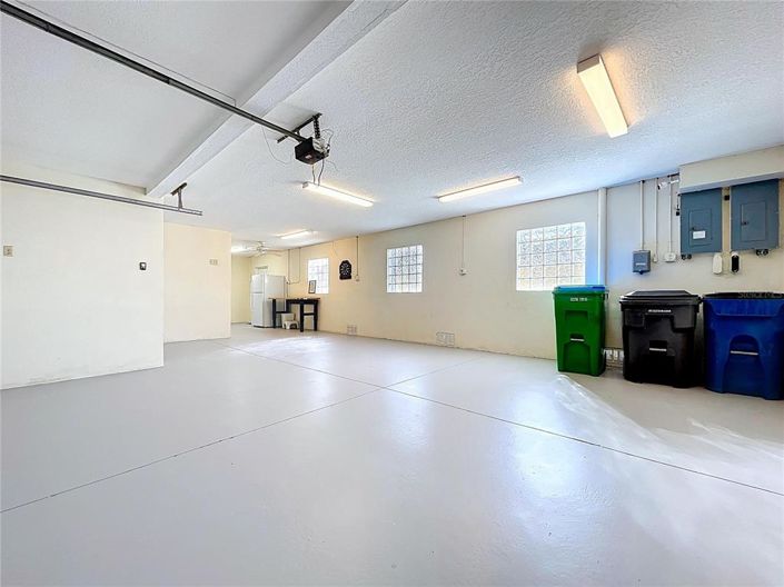 Image No.48-4 Bed Property for sale