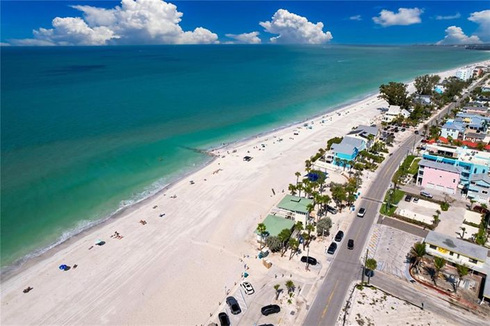 Image No.58-4 Bed Property for sale