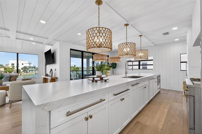 Image No.16-3 Bed Property for sale