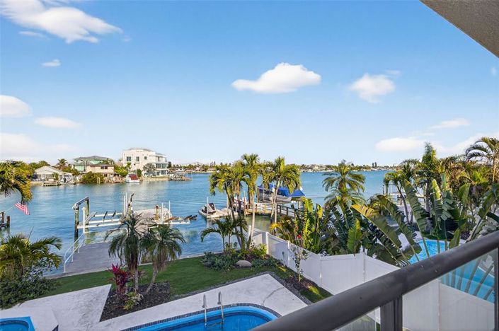 Image No.27-3 Bed Property for sale