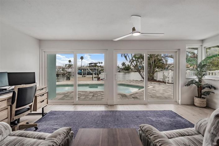 Image No.11-3 Bed Property for sale