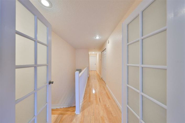 Image No.19-3 Bed Townhouse for sale