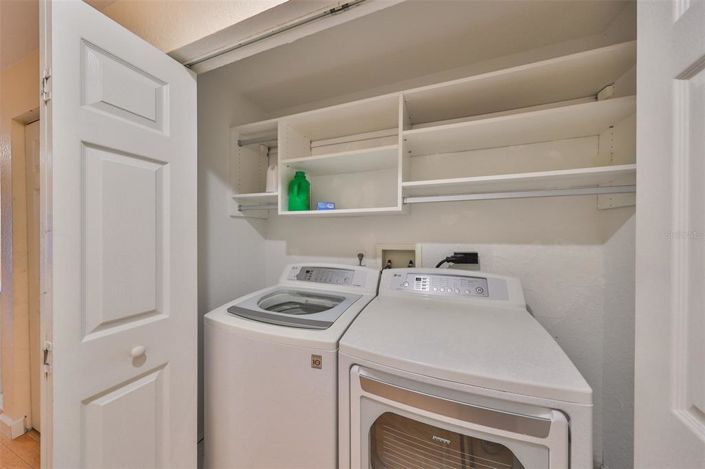 Image No.21-3 Bed Townhouse for sale