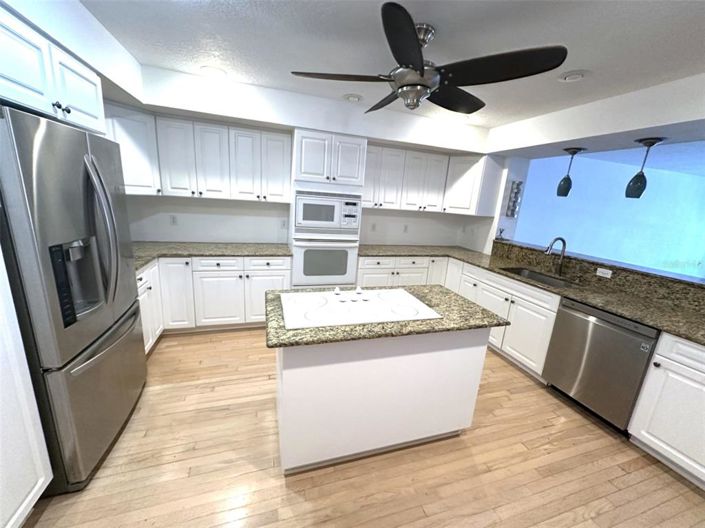 Image No.7-3 Bed Townhouse for sale