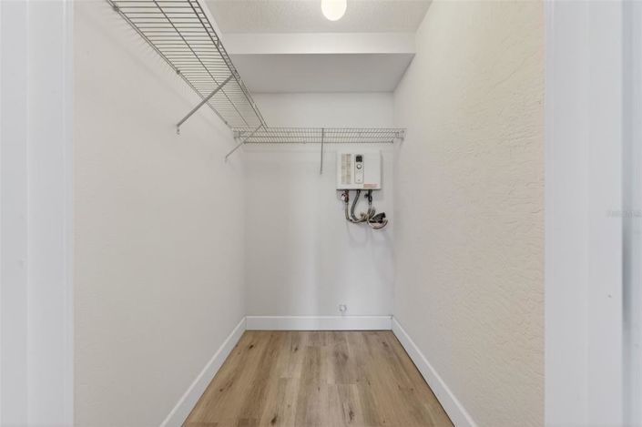 Image No.15-1 Bed Property for sale