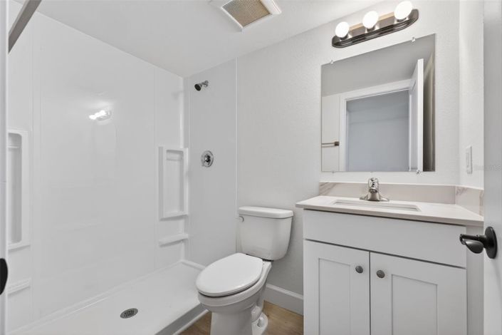 Image No.16-1 Bed Property for sale