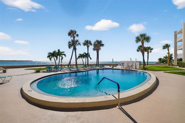 Image No.20-1 Bed Property for sale