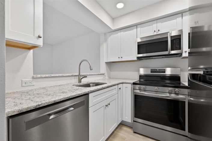 Image No.7-1 Bed Property for sale