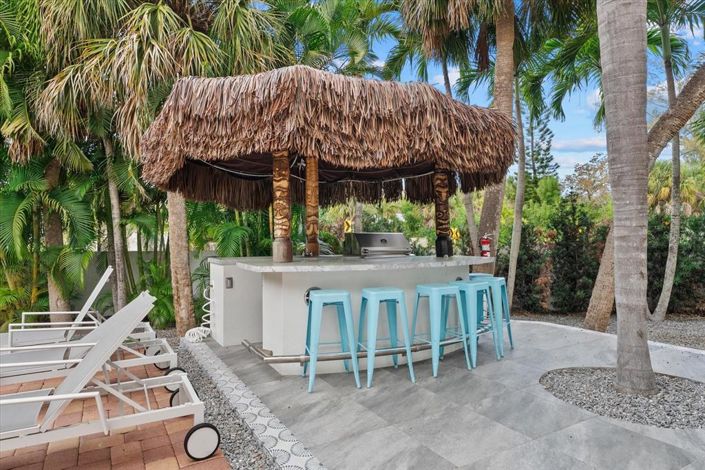 Image No.13-5 Bed Property for sale