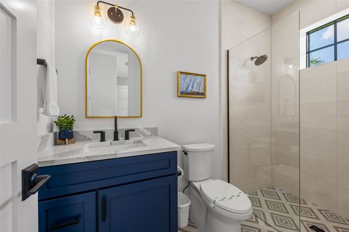 Image No.44-8 Bed Property for sale