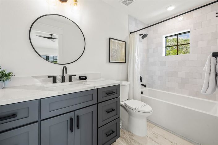 Image No.48-8 Bed Property for sale