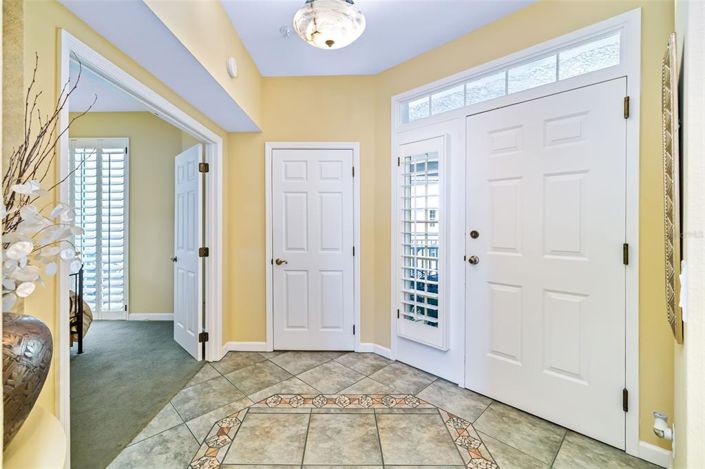 Image No.10-2 Bed Property for sale