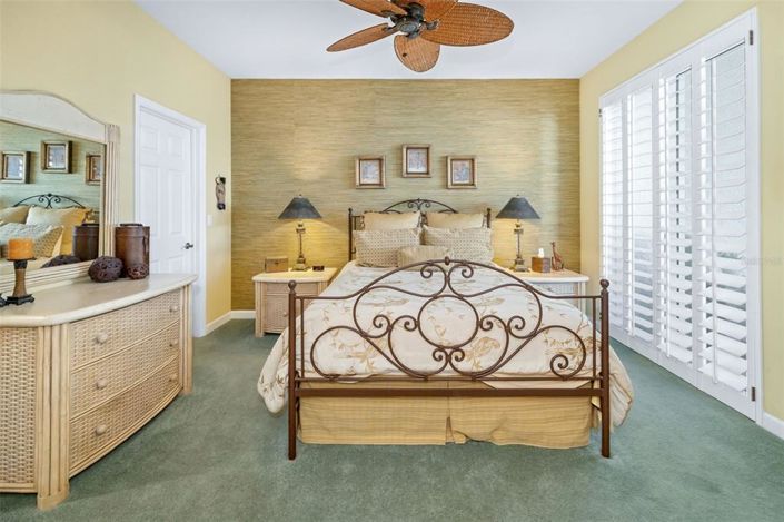 Image No.36-2 Bed Property for sale