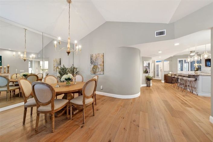 Image No.15-2 Bed Property for sale