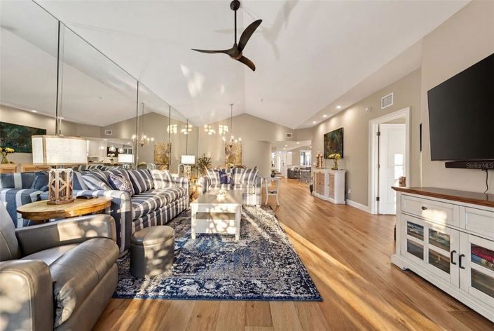 Image No.17-2 Bed Property for sale