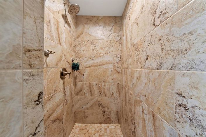 Image No.23-2 Bed Property for sale