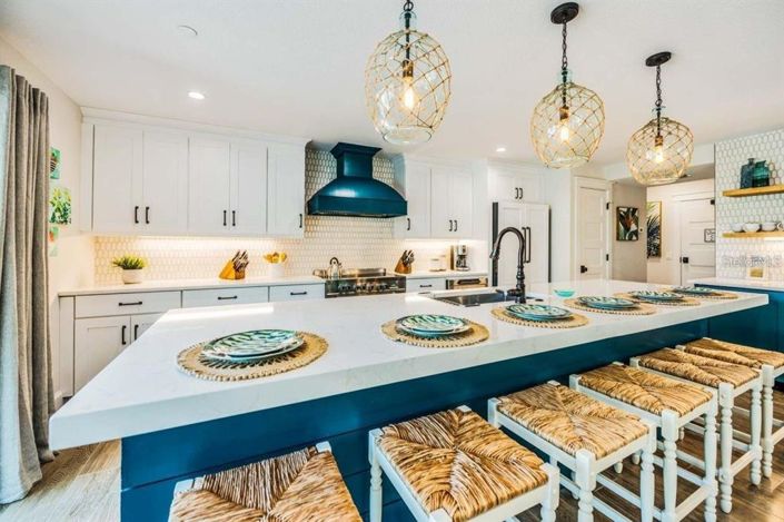 Image No.4-9 Bed Property for sale