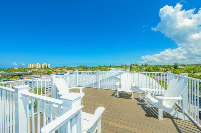 Image No.44-9 Bed Property for sale