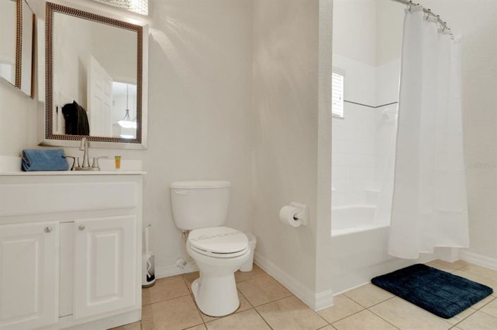 Image No.20-2 Bed Property for sale