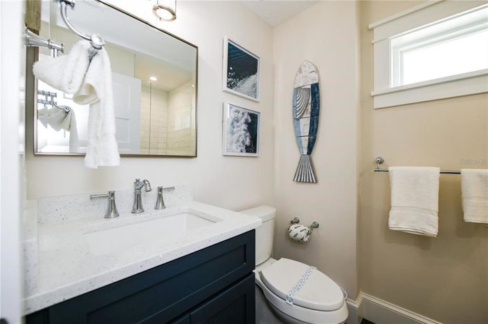 Image No.29-8 Bed Property for sale