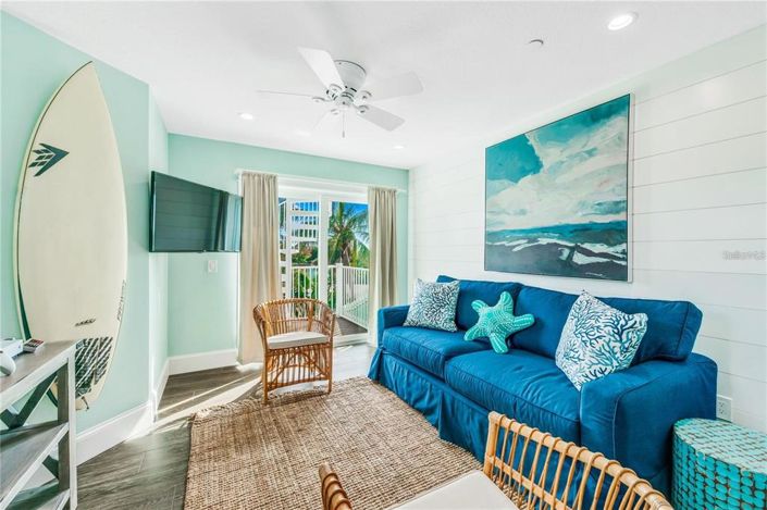 Image No.40-8 Bed Property for sale