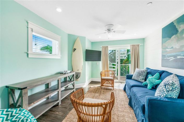 Image No.41-8 Bed Property for sale