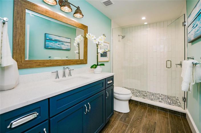 Image No.42-8 Bed Property for sale