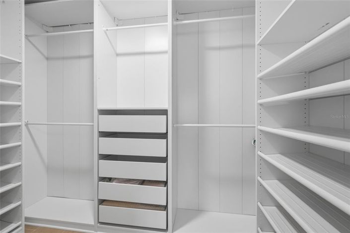 Image No.23-4 Bed Property for sale